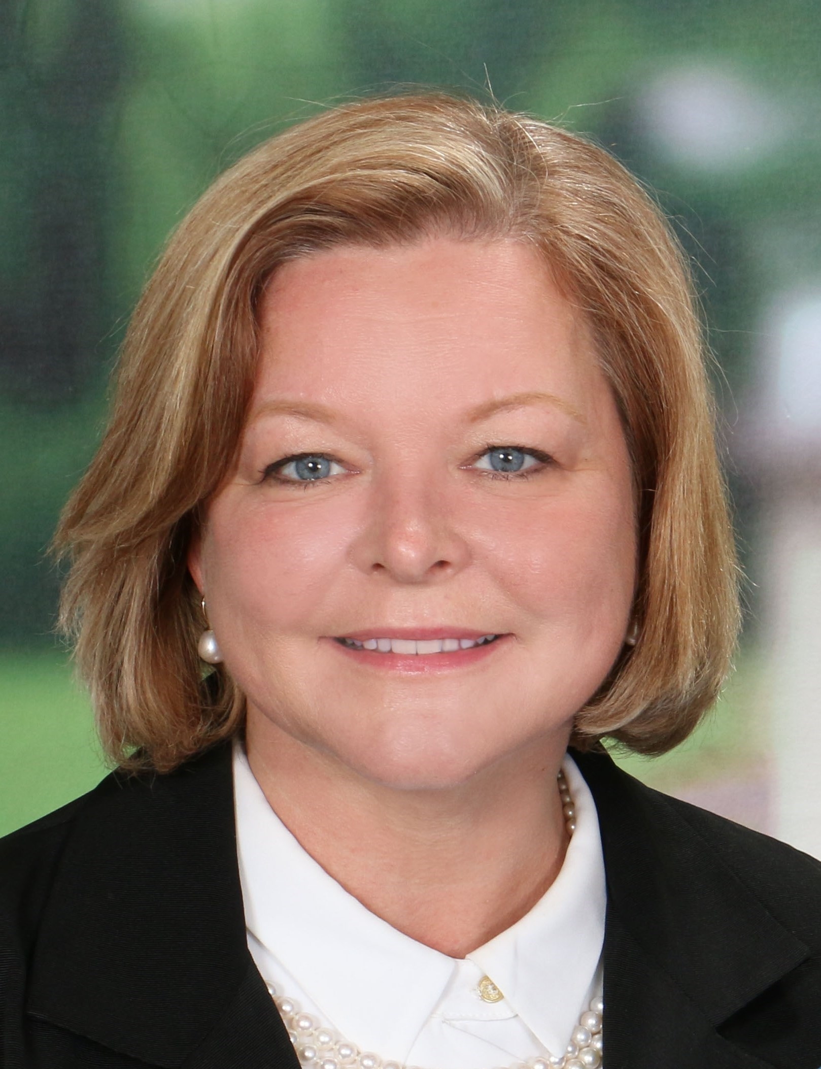 Agent Photo of Sarah